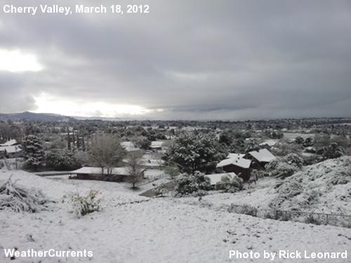 Snow accumulation in Cherry Valley
