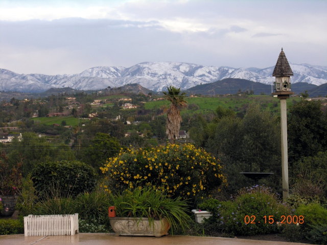 Low Mountain Snow: February 14, 2008