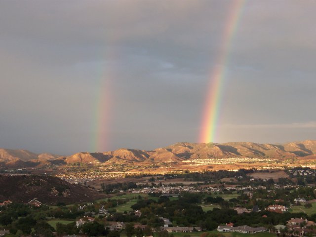 Temecula Valley Rainbow: October 17, 2005