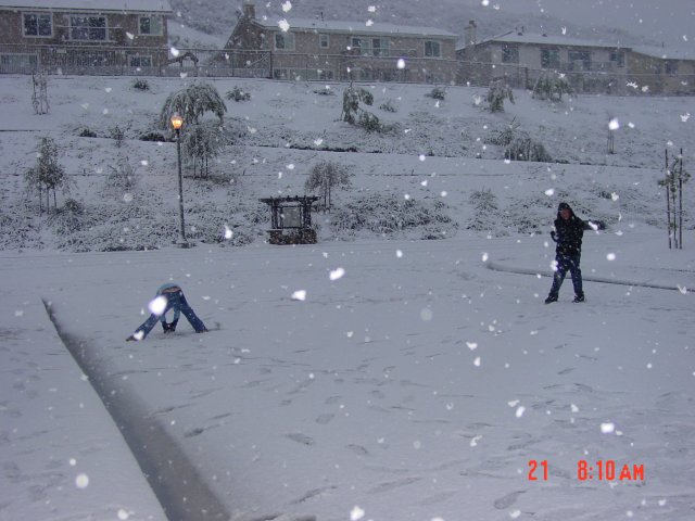 Temecula Valley Snowfall: November 21, 2004