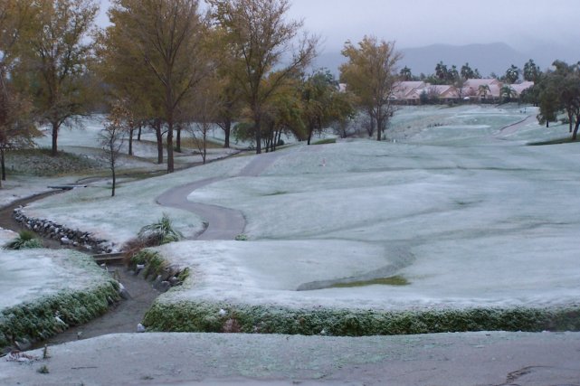 Temecula Valley Snowfall: November 21, 2004