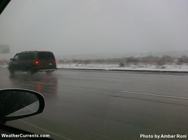 Cajon Pass Snowfall: February 19, 2011