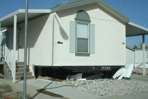 Damage From Santa Ana Winds: October 22, 2007