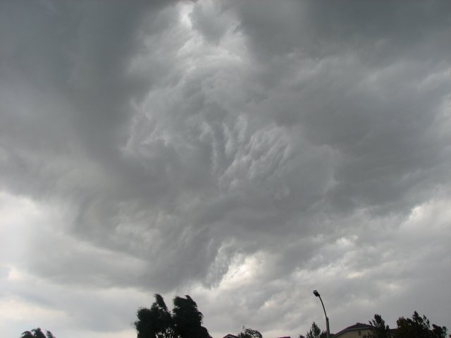 Thunderstorm and Dust Storm: September 6, 2006