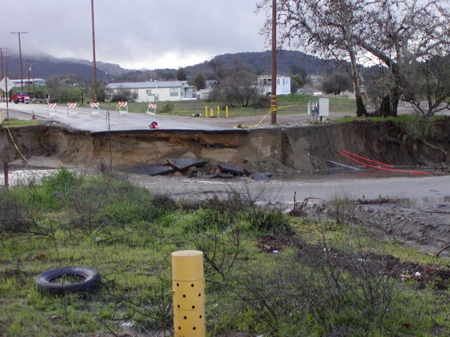 Heavy Rainfall, Flooding and Mudslides: January 9-11, 2005