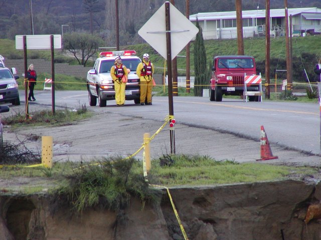 Heavy Rainfall, Flooding and Mudslides: January 9-11, 2005