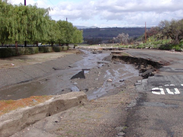 Heavy Rainfall, Flooding and Mudslides: January 9-11, 2005