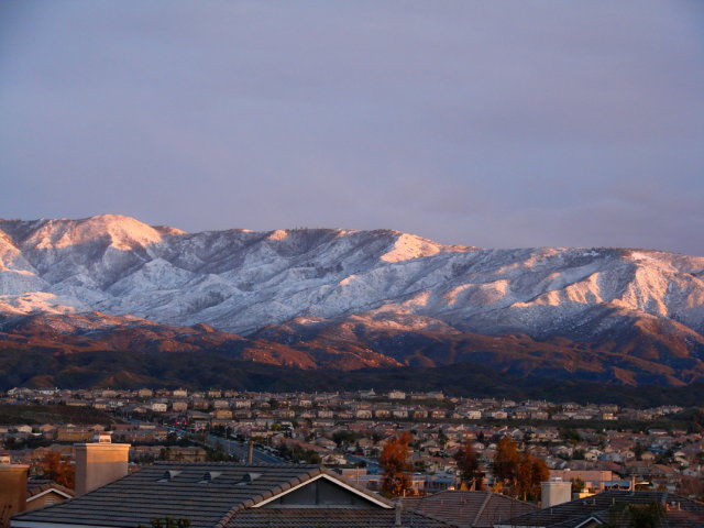 Low Mountain Snow: February 14, 2008