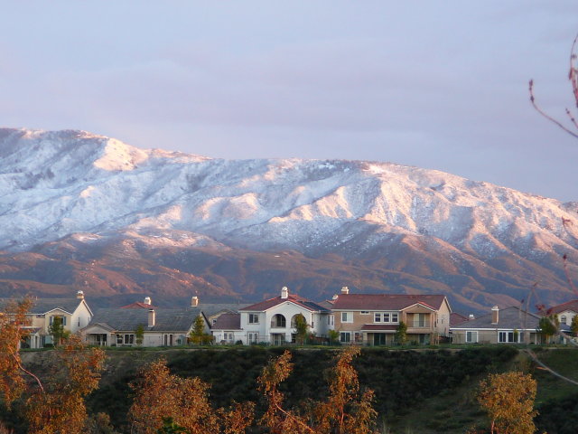 Low Mountain Snow: February 14, 2008