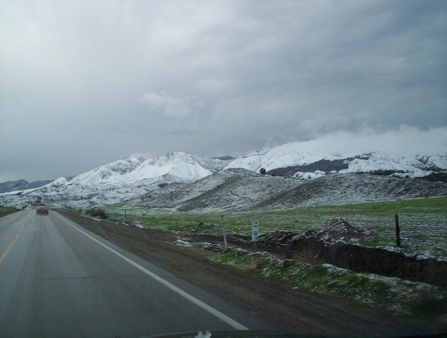 Temecula Valley Snowfall: November 21, 2004