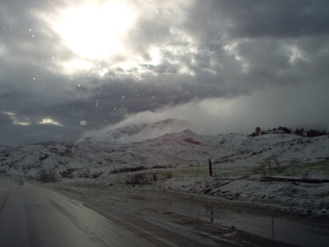 Temecula Valley Snowfall: November 21, 2004