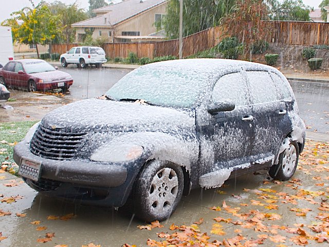 Temecula Valley Snowfall: November 21, 2004