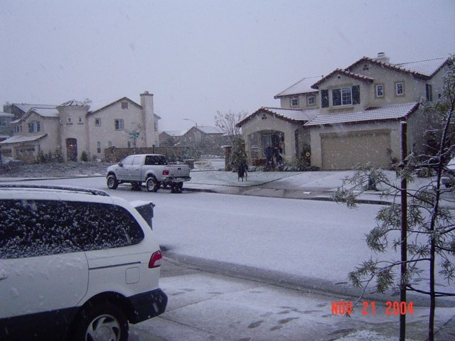 Temecula Valley Snowfall: November 21, 2004