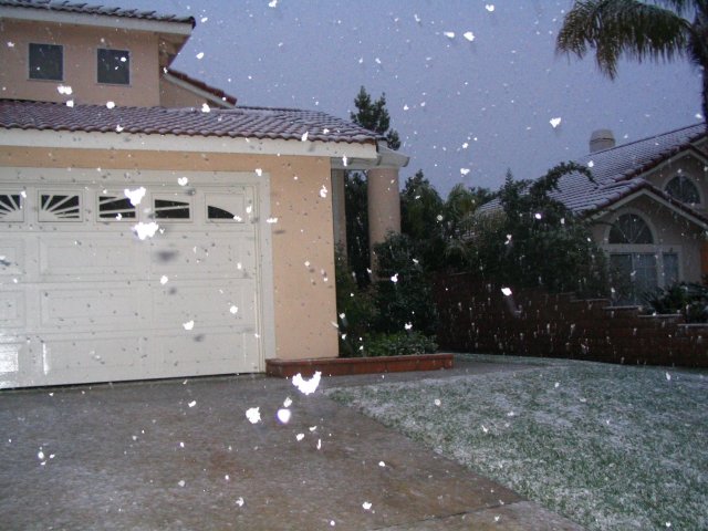 Temecula Valley Snowfall: November 21, 2004