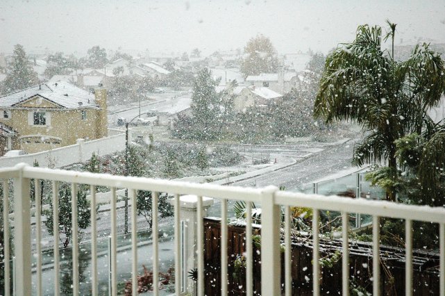 Temecula Valley Snowfall: November 21, 2004